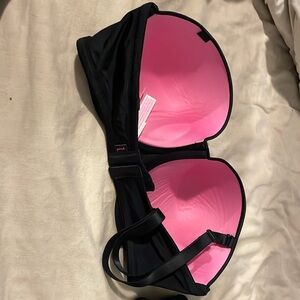 36DD Pink Victoria’s Secret  black with pink lining